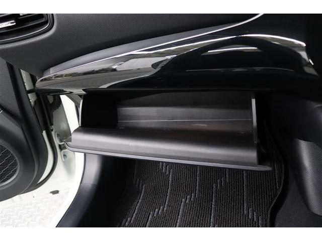 プリウス Ｓ　１年保証　フルセグ　メモリーナビ　ＤＶＤ再生　ミュージックプレイヤー接続可　バックカメラ　横滑防止装置　ＥＴＣ　ドラレコ　ＬＥＤヘッドランプ　アイドリングストップ　社外アルミ　スマートキー（21枚目）