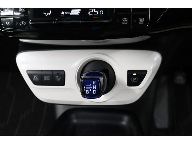 プリウス Ｓ　１年保証　フルセグ　メモリーナビ　ＤＶＤ再生　ミュージックプレイヤー接続可　バックカメラ　横滑防止装置　ＥＴＣ　ドラレコ　ＬＥＤヘッドランプ　アイドリングストップ　社外アルミ　スマートキー（22枚目）