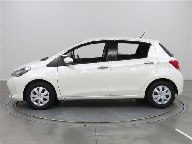 ヴィッツ １．３Ｆ　ＬＥＤエディション　１年保証　ワンオーナー　フルセグ　メモリーナビ　ＤＶＤ再生　ミュージックプレイヤー接続可　バックカメラ　横滑り防止装置　ＥＴＣ　ドラレコ　ＬＥＤヘッドランプ　スマートキー　アイドリングストップ（4枚目）