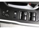 運転席はオート機能付のパワーウィンドウです!