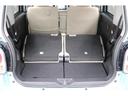 リヤシートを前倒しすると更なるスペースを確保できます！