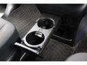 使い勝手の良いフロントセンター部のカップホルダー！よく使う場所にあると便利ですよね。
