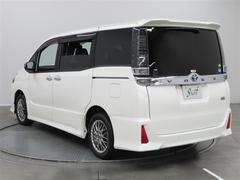 ���ޥۤ�УäǤ����Ѥ��������ޤ����μ��и�˭�٤ʥ����åդ��б��������ޤ��� 3