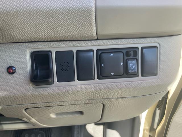 ビュート 　１２００　ＥＴＣ　メモリーナビ　フルセグＴＶ　Ｂｌｕｅｔｏｏｔｈオーディオ　電動格納ミラー　レザーシート　エアコン　パワーステアリング　パワーウィンドウ（30枚目）