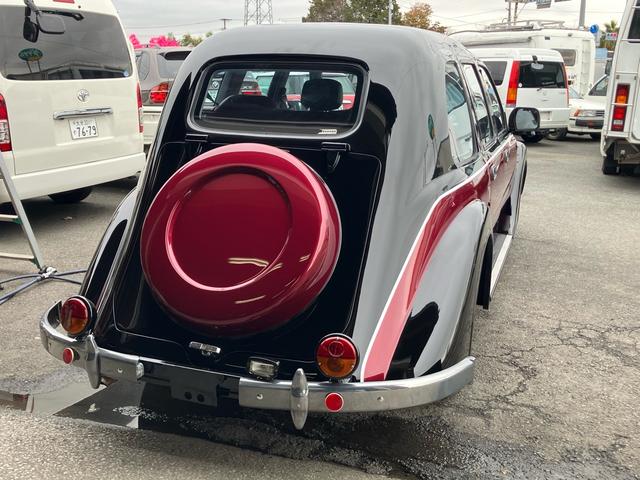 トヨタクラシック クラシック　トヨタ６０周年記念１００台限定車　純正ナルディーハンドル　トヨタテクノクラフト社製　パワステ　エアコン　パワーウィンドウ　皮シート　近日オーバーホール（7枚目）