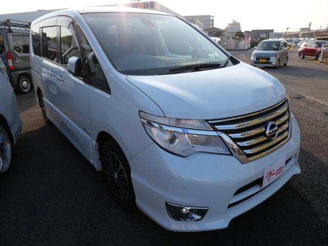 セレナ ハイウェイスター　Ｖセレ＋セーフティＩＩ　ＳＨＶ　アラウンドビューモニター　ナビ　フリップダウンモニター　フルセグ　両側電動スライドドア　オートエアコン　インテリジェントキー（4枚目）