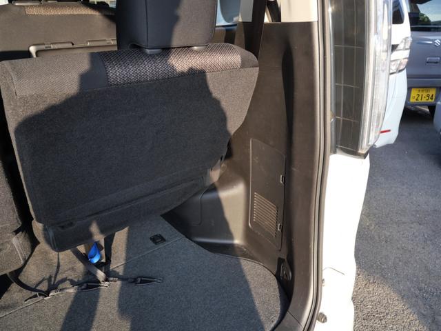 セレナ ハイウェイスター　Ｖセレ＋セーフティＩＩ　ＳＨＶ　アラウンドビューモニター　ナビ　フリップダウンモニター　フルセグ　両側電動スライドドア　オートエアコン　インテリジェントキー（25枚目）