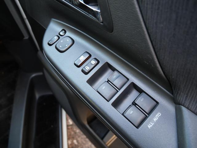ヴェルファイア ２．４Ｚ　プラチナセレクションＩＩ　両側電動スライドドア　ナビ　フルセグ　フリップダウンモニター　ＥＴＣ　ドライブレコーダー　スマートキー　プッシュスタート　パーキングセンサー　トラクションコントロール（20枚目）