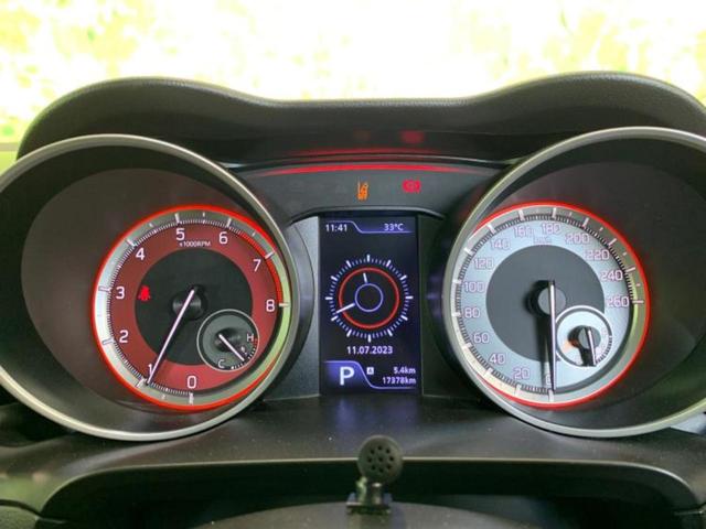 スポーツ 純正 8インチ メモリーナビ/ヘッドランプ HID/ETC/EBD付ABS/横滑り防止装置/クルーズコントロール/フルセグTV/エアバッグ 運転席/エアバッグ 助手席/衝突安全ボディ ワンオーナー(10枚目)