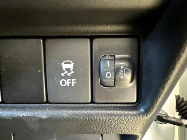 FA EBD付ABS/横滑り防止装置/禁煙車/エアバッグ 運転席/エアバッグ 助手席/衝突安全ボディ/パワーウインドウ/パワーステアリング/オートライト/盗難防止システム/マニュアルエアコン 盗難防止装置(10枚目)