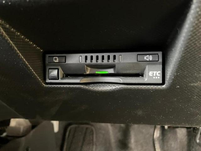 ライズ Ｚ　新品タイヤ／保証書／純正　９インチ　ＳＤナビ／衝突安全装置／シートヒーター／車線逸脱防止支援システム／パーキングアシスト　バックガイド／ドライブレコーダー　社外／ヘッドランプ　ＬＥＤ　バックカメラ（12枚目）