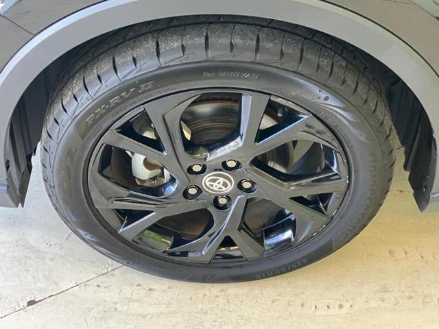 Ｃ－ＨＲ Ｇモードネロセーフティプラス　保証書／ディスプレイオーディオ８インチ／衝突安全装置／シートヒーター／全方位モニター／車線逸脱防止支援システム／シート　ハーフレザー／パーキングアシスト　バックガイド　衝突被害軽減システム　ＴＶ（41枚目）