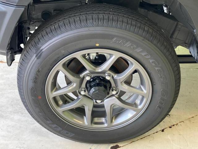 ジムニー ４ＷＤ　ＸＣ　保証書／セーフティサポート（スズキ）／シートヒーター　前席／車線逸脱防止支援システム／ヘッドランプ　ＬＥＤ／ＡＢＳ／横滑り防止装置／ターボ／エアバッグ　サイド／衝突安全ボディ　衝突被害軽減システム（39枚目）