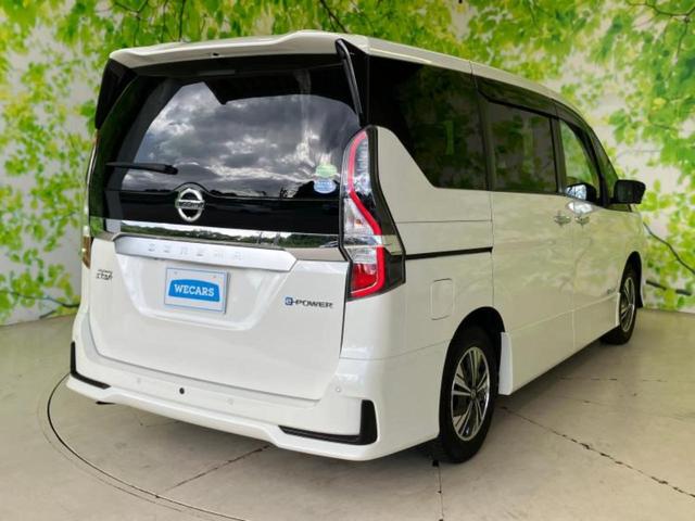 セレナ ｅパワーハイウェイスターＶ　保証書／純正　１０インチ　メモリーナビ／フリップダウンモニター　純正　１１インチ／エマージェンシーブレーキ／ハンズフリー両側電動スライドドア／アラウンドビューモニター／車線逸脱防止支援システム（3枚目）