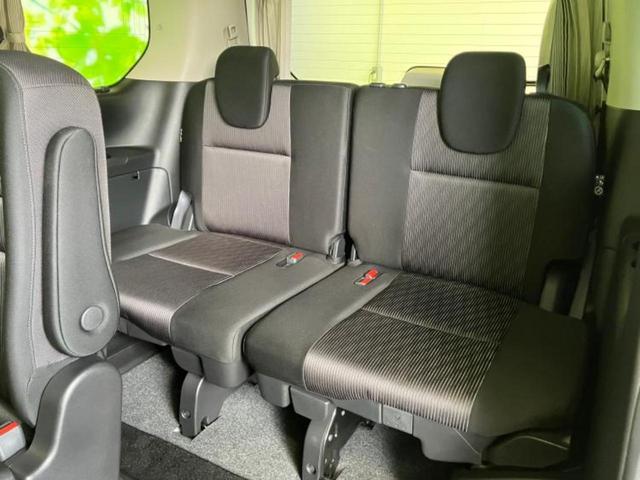 セレナ ｅパワーハイウェイスターＶ　保証書／純正　１０インチ　メモリーナビ／フリップダウンモニター　純正　１１インチ／エマージェンシーブレーキ／ハンズフリー両側電動スライドドア／アラウンドビューモニター／車線逸脱防止支援システム（30枚目）