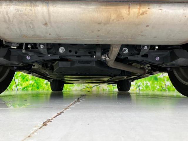 ハリアーハイブリッド ４ＷＤ　Ｚレザーパッケージ　新品タイヤ／サンルーフ／純正エアロ／ＪＢＬ／保証書／純正　ＳＤナビ／デジタルインナーミラー／衝突安全装置／シートヒーター／パノラミックビューモニター／車線逸脱防止支援システム／シート　合皮　フルエアロ（38枚目）