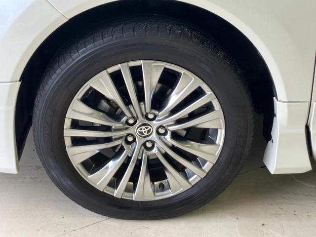 ハリアーハイブリッド ４ＷＤ　Ｚレザーパッケージ　新品タイヤ／サンルーフ／純正エアロ／ＪＢＬ／保証書／純正　ＳＤナビ／デジタルインナーミラー／衝突安全装置／シートヒーター／パノラミックビューモニター／車線逸脱防止支援システム／シート　合皮　フルエアロ（42枚目）