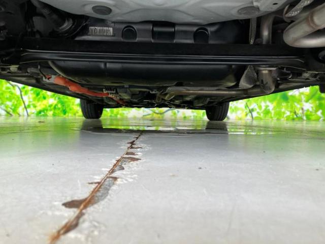 アクア Ｓ　保証書／純正　ＳＤナビ／シートヒーター　前席／ヘッドランプ　ＨＩＤ／Ｂｌｕｅｔｏｏｔｈ接続／ＥＴＣ／ＥＢＤ付ＡＢＳ／横滑り防止装置／アイドリングストップ／バックモニター／フルセグＴＶ　バックカメラ（35枚目）