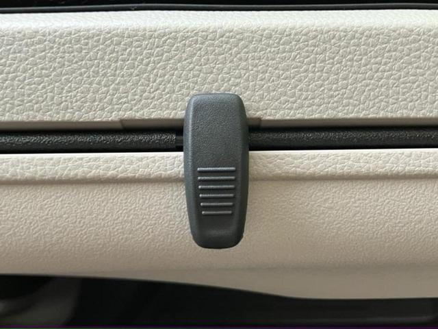 Ｎ－ＢＯＸ ヒョウジュン　保証書／純正　８インチ　ナビ／ホンダセンシング／両側電動スライドドア／シートヒーター　前席／車線逸脱防止支援システム／パーキングアシスト　バックガイド／届出済未使用車　衝突被害軽減システム　禁煙車（33枚目）