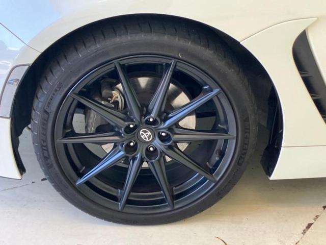 ＧＲ８６ ＲＺ　新品タイヤ／保証書／純正　ＳＤナビ／シートヒーター　前席／車線逸脱防止支援システム／シート　ハーフレザー／ヘッドランプ　ＬＥＤ／Ｂｌｕｅｔｏｏｔｈ接続／ＥＢＤ付ＡＢＳ／横滑り防止装置　バックカメラ（37枚目）