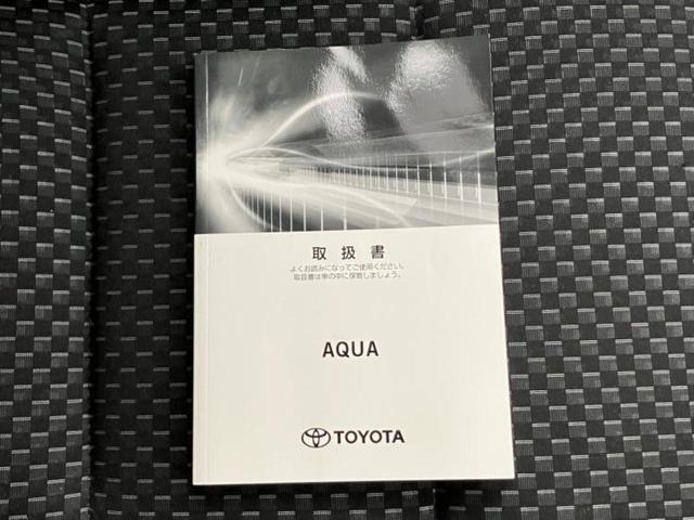 アクア クロスオーバー　保証書／純正　ＳＤナビ／トヨタセーフティセンス／車線逸脱防止支援システム／シート　ハーフレザー／ヘッドランプ　ＬＥＤ／Ｂｌｕｅｔｏｏｔｈ接続／ＥＴＣ／ＥＢＤ付ＡＢＳ／横滑り防止装置　バックカメラ（16枚目）