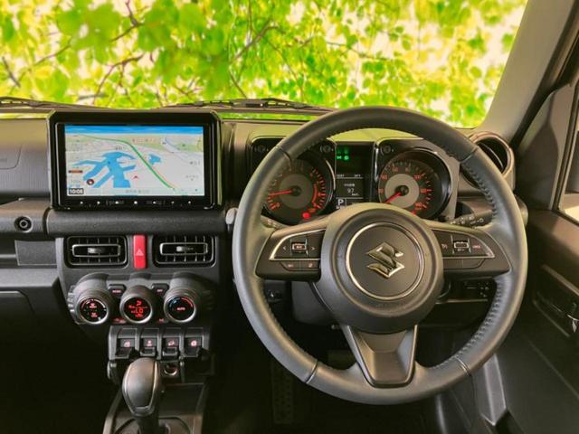 ジムニー ４ＷＤ　ＸＣ　保証書／社外　９インチ　ＳＤナビ／衝突安全装置／シートヒーター／車線逸脱防止支援システム／ヘッドランプ　ＬＥＤ／Ｂｌｕｅｔｏｏｔｈ接続／ＥＢＤ付ＡＢＳ／横滑り防止装置／アイドリングストップ　４ＷＤ（5枚目）