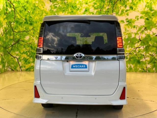 ヴォクシー ４ＷＤ　ＺＳキラメキ３　新品タイヤ／保証書／純正　１０インチ　ＳＤナビ／フリップダウンモニター　純正　１２．１インチ／トヨタセーフティセンス／両側電動スライドドア／車線逸脱防止支援システム／シート　ハーフレザー　バックカメラ（34枚目）