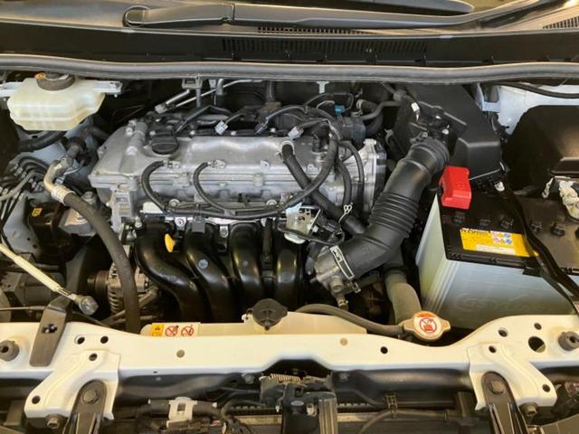 ヴォクシー ４ＷＤ　ＺＳキラメキ３　新品タイヤ／保証書／純正　１０インチ　ＳＤナビ／フリップダウンモニター　純正　１２．１インチ／トヨタセーフティセンス／両側電動スライドドア／車線逸脱防止支援システム／シート　ハーフレザー　バックカメラ（37枚目）