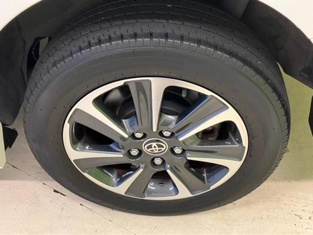 ヴォクシー ４ＷＤ　ＺＳキラメキ３　新品タイヤ／保証書／純正　１０インチ　ＳＤナビ／フリップダウンモニター　純正　１２．１インチ／トヨタセーフティセンス／両側電動スライドドア／車線逸脱防止支援システム／シート　ハーフレザー　バックカメラ（40枚目）