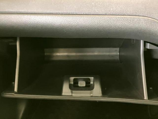 ソリオバンディット バンディットハイブリッドＳＶ　保証書／純正　９インチ　メモリーナビ／セーフティサポート（スズキ）／両側電動スライドドア／シートヒーター／全方位モニター／車線逸脱防止支援システム／ヘッドランプ　ＬＥＤ／Ｂｌｕｅｔｏｏｔｈ接続（8枚目）