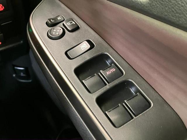 ソリオバンディット バンディットハイブリッドＳＶ　保証書／純正　９インチ　メモリーナビ／セーフティサポート（スズキ）／両側電動スライドドア／シートヒーター／全方位モニター／車線逸脱防止支援システム／ヘッドランプ　ＬＥＤ／Ｂｌｕｅｔｏｏｔｈ接続（17枚目）