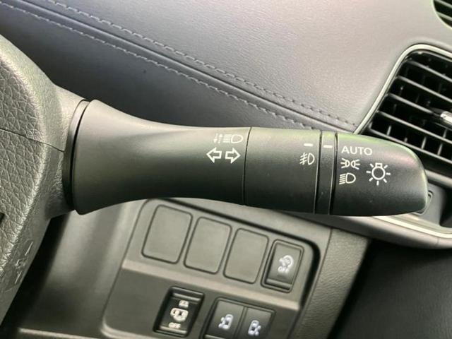 セレナ ハイウェイスターＶ　保証書／純正　１０インチ　ＳＤナビ／フリップダウンモニター／インテリジェントルームミラー／エマージェンシーブレーキ／両側電動スライドドア／アラウンドビューモニター／車線逸脱防止支援システム　記録簿（23枚目）