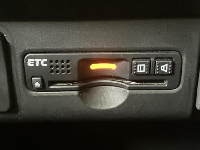 N-BOX G SSパッケージ 新品タイヤ/純正 SDナビ/両側電動スライドドア/シートヒーター 運転席/パーキングアシスト バックガイド/ヘッドランプ HID/Bluetooth接続/ETC/EBD付ABS バックカメラ 禁煙車(12枚目)