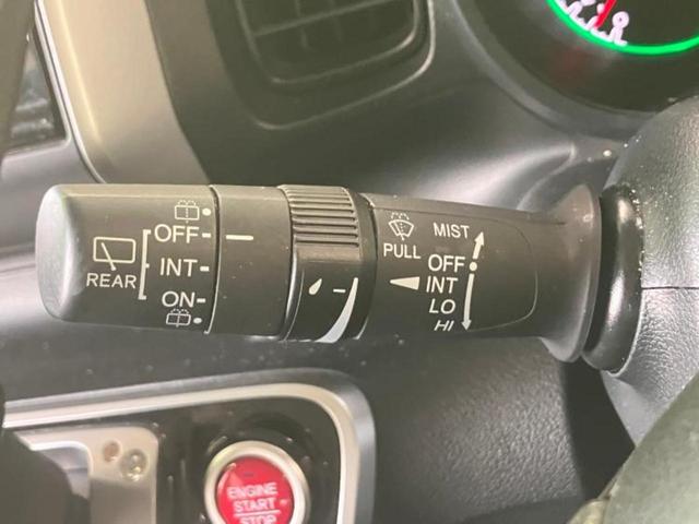 N-BOX G SSパッケージ 新品タイヤ/純正 SDナビ/両側電動スライドドア/シートヒーター 運転席/パーキングアシスト バックガイド/ヘッドランプ HID/Bluetooth接続/ETC/EBD付ABS バックカメラ 禁煙車(22枚目)