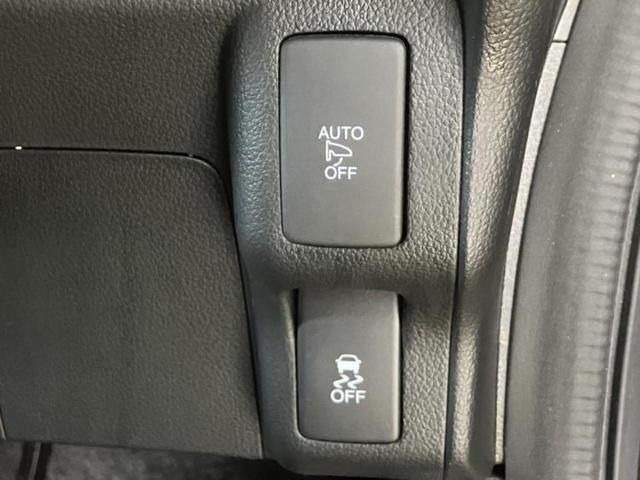 N-BOX G SSパッケージ 新品タイヤ/純正 SDナビ/両側電動スライドドア/シートヒーター 運転席/パーキングアシスト バックガイド/ヘッドランプ HID/Bluetooth接続/ETC/EBD付ABS バックカメラ 禁煙車(26枚目)