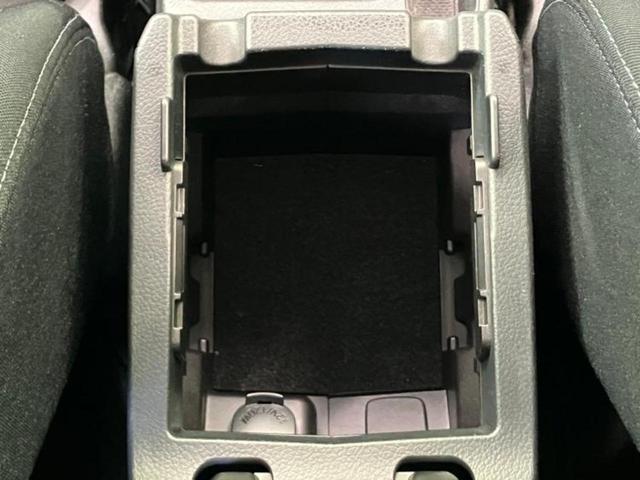 レヴォーグ 4WD1.6GTアイサイトSスタイル 純正 SDナビ/アイサイト/車線逸脱防止支援システム/ヘッドランプ LED/Bluetooth接続/ETC/EBD付ABS/横滑り防止装置/アイドリングストップ/クルーズコントロール バックカメラ(19枚目)