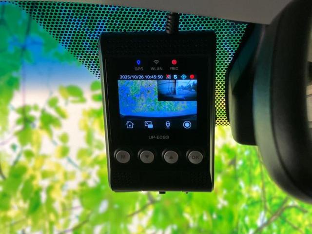 クラウンハイブリッド ハイブリッドアスリートＳ　新品タイヤ／純正　８インチ　ＳＤナビ／シートヒーター／ドライブレコーダー　社外／ヘッドランプ　ＬＥＤ／ＥＢＤ付ＡＢＳ／横滑り防止装置／アイドリングストップ／クルーズコントロール／バックモニター（12枚目）