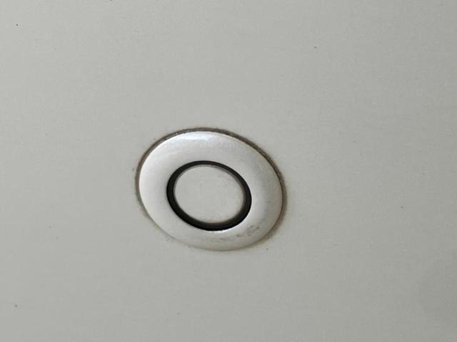 クラウンハイブリッド ハイブリッドアスリートＳ　新品タイヤ／純正　８インチ　ＳＤナビ／シートヒーター／ドライブレコーダー　社外／ヘッドランプ　ＬＥＤ／ＥＢＤ付ＡＢＳ／横滑り防止装置／アイドリングストップ／クルーズコントロール／バックモニター（15枚目）