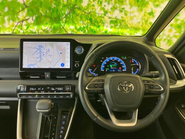 ノア ハイブリッドS-Z 新品タイヤ/保証書/ディスプレイオーディオ+ナビ10インチ/フリップダウンモニター/衝突安全装置/両側電動スライドドア/シートヒーター/車線逸脱防止支援システム/シート ハーフレザー バックカメラ(5枚目)