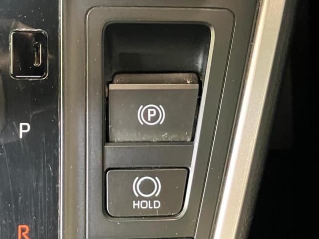 ノア ハイブリッドS-Z 新品タイヤ/保証書/ディスプレイオーディオ+ナビ10インチ/フリップダウンモニター/衝突安全装置/両側電動スライドドア/シートヒーター/車線逸脱防止支援システム/シート ハーフレザー バックカメラ(12枚目)