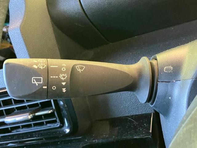 タント カスタムＸスタイルセレクション　新品タイヤ／保証書／スマートアシスト（トヨタ・ダイハツ）／両側電動スライドドア／シートヒーター／シート　ハーフレザー／ヘッドランプ　ＬＥＤ／ＥＢＤ付ＡＢＳ／横滑り防止装置／アイドリングストップ（21枚目）