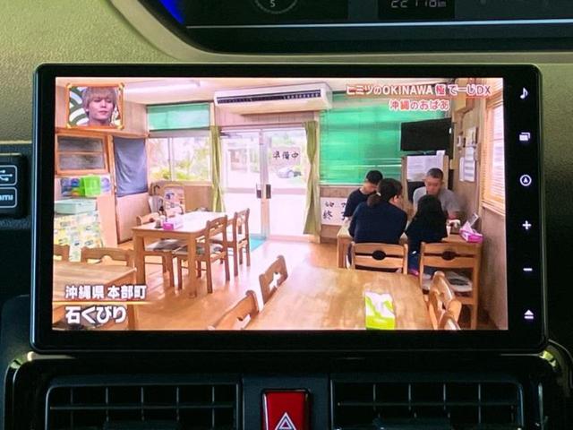 タント カスタムＲＳ　新品タイヤ／保証書／純正　ＳＤナビ／スマートアシスト（トヨタ・ダイハツ）／両側電動スライドドア／シートヒーター　前席／パノラマモニター／車線逸脱防止支援システム／シート　ハーフレザー　全周囲カメラ（7枚目）