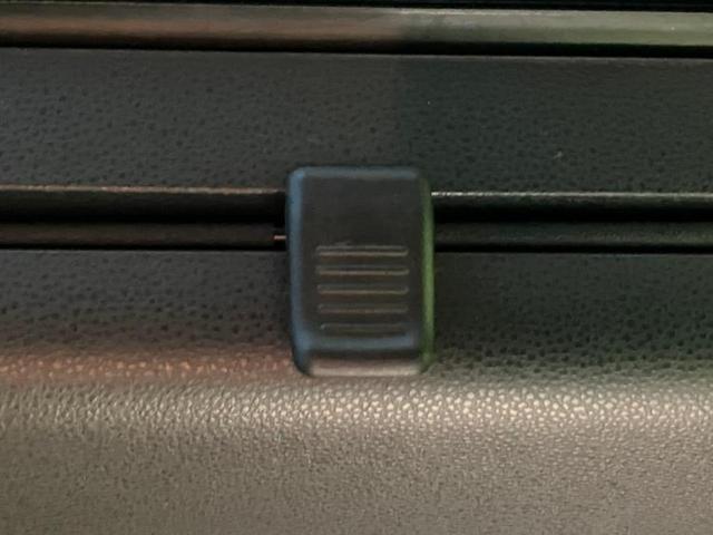 タント カスタムＲＳ　新品タイヤ／保証書／純正　ＳＤナビ／スマートアシスト（トヨタ・ダイハツ）／両側電動スライドドア／シートヒーター　前席／パノラマモニター／車線逸脱防止支援システム／シート　ハーフレザー　全周囲カメラ（15枚目）