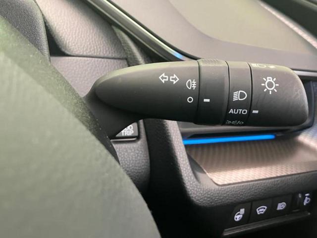 プリウス ４ＷＤ　Ｚ　保証書／ディスプレイオーディオ＋ナビ１１インチ／デジタルインナーミラー／衝突安全装置／シートヒーター　前席／全方位モニター／車線逸脱防止支援システム／シート　合皮　衝突被害軽減システム　全周囲カメラ（24枚目）