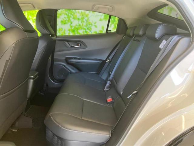 プリウス ４ＷＤ　Ｚ　保証書／ディスプレイオーディオ＋ナビ１１インチ／デジタルインナーミラー／衝突安全装置／シートヒーター　前席／全方位モニター／車線逸脱防止支援システム／シート　合皮　衝突被害軽減システム　全周囲カメラ（31枚目）