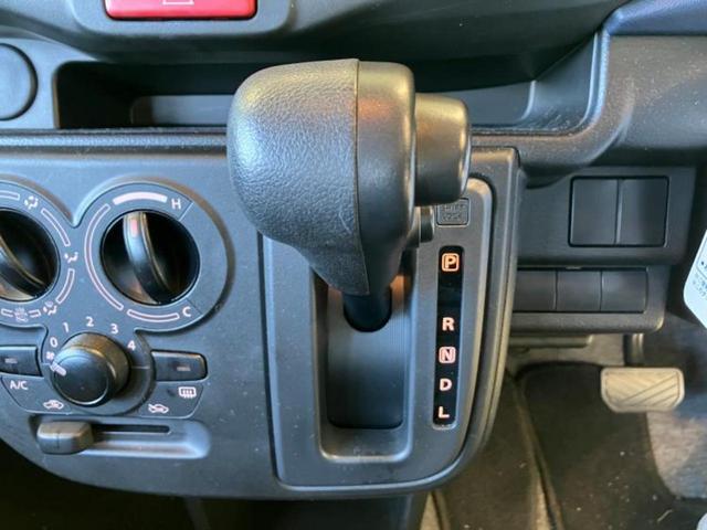 キャロル ＧＬ　保証書／衝突安全装置／シートヒーター　運転席／車線逸脱防止支援システム／ＥＢＤ付ＡＢＳ／横滑り防止装置／アイドリングストップ／禁煙車／パワーウインドウ／キーレス／パワーステアリング／オートライト（6枚目）