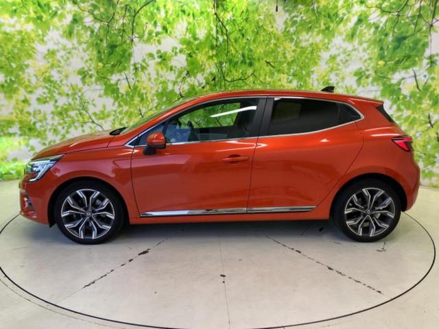 ルーテシア インテンス 新品タイヤ/ディスプレイオーディオ/衝突安全装置/車線逸脱防止支援システム/シート ハーフレザー/ヘッドランプ LED/Bluetooth接続/ETC/EBD付ABS/横滑り防止装置 バックカメラ(2枚目)