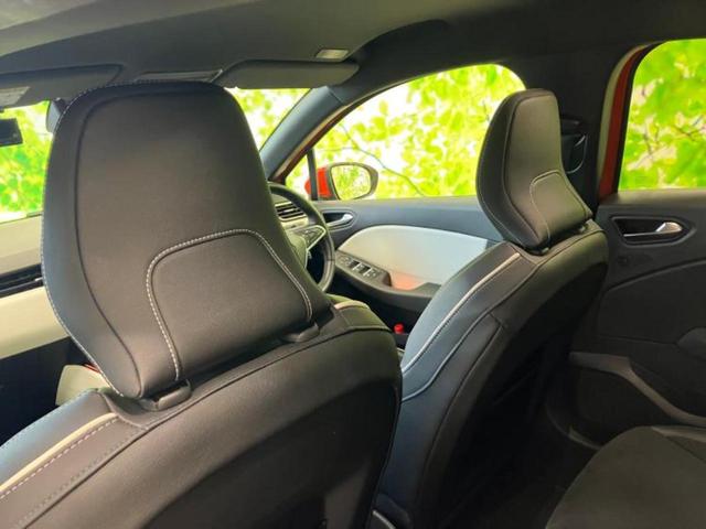 ルーテシア インテンス 新品タイヤ/ディスプレイオーディオ/衝突安全装置/車線逸脱防止支援システム/シート ハーフレザー/ヘッドランプ LED/Bluetooth接続/ETC/EBD付ABS/横滑り防止装置 バックカメラ(23枚目)