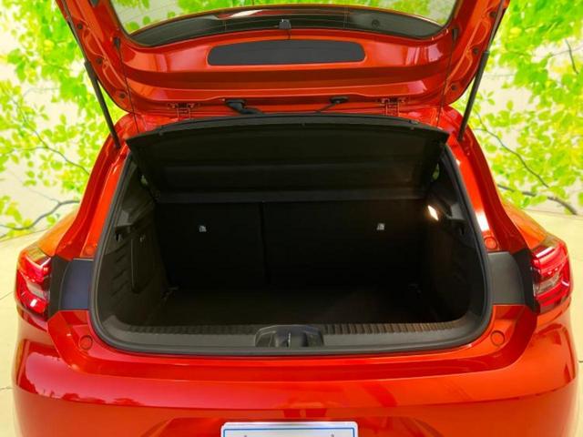 ルーテシア インテンス 新品タイヤ/ディスプレイオーディオ/衝突安全装置/車線逸脱防止支援システム/シート ハーフレザー/ヘッドランプ LED/Bluetooth接続/ETC/EBD付ABS/横滑り防止装置 バックカメラ(24枚目)