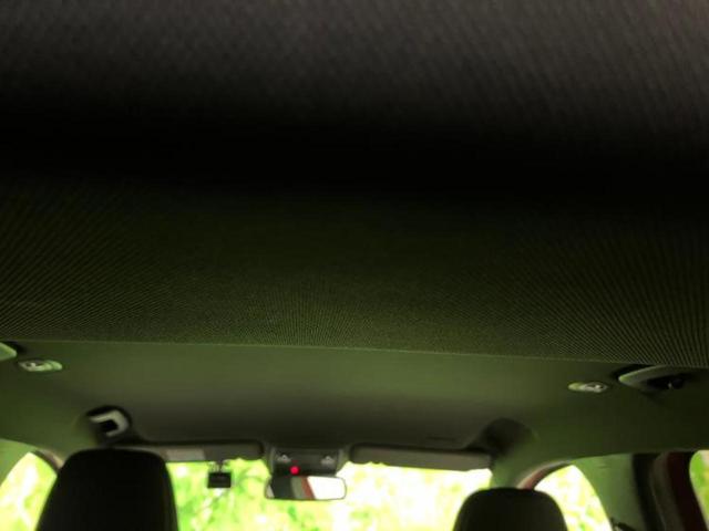 ルーテシア インテンス 新品タイヤ/ディスプレイオーディオ/衝突安全装置/車線逸脱防止支援システム/シート ハーフレザー/ヘッドランプ LED/Bluetooth接続/ETC/EBD付ABS/横滑り防止装置 バックカメラ(26枚目)